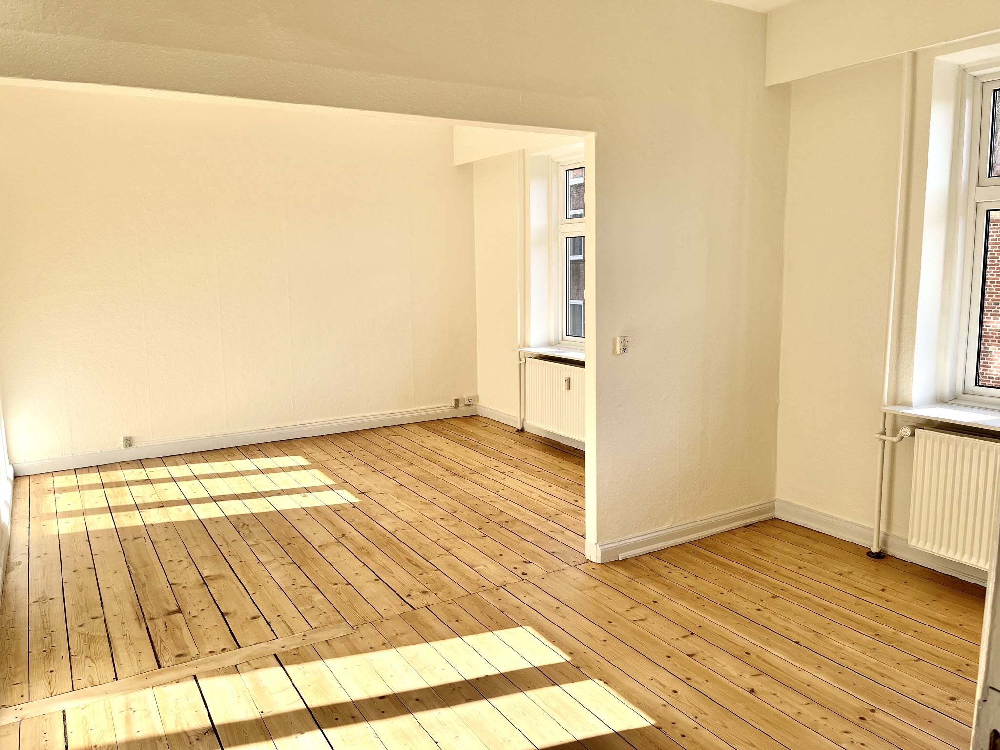 Charmerende lejlighed i Vestbyen – mulighed for leje af p-plads eller garage