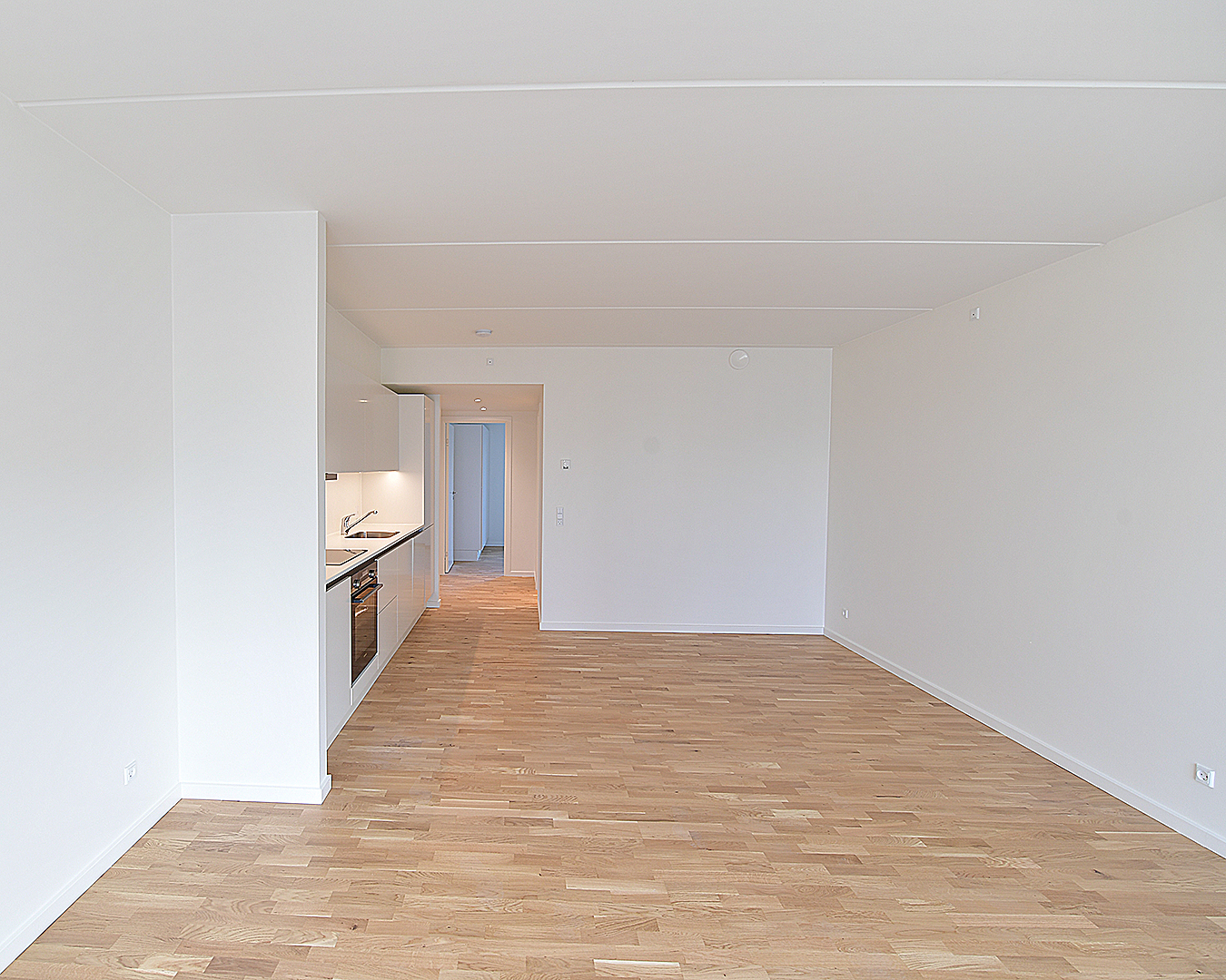 Lækker stuelejlighed med stor terrasse med havnefronten