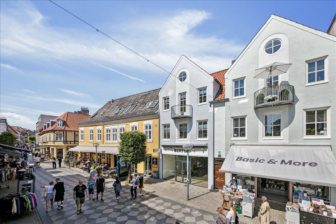Indbydende butikslejemål i gågaden